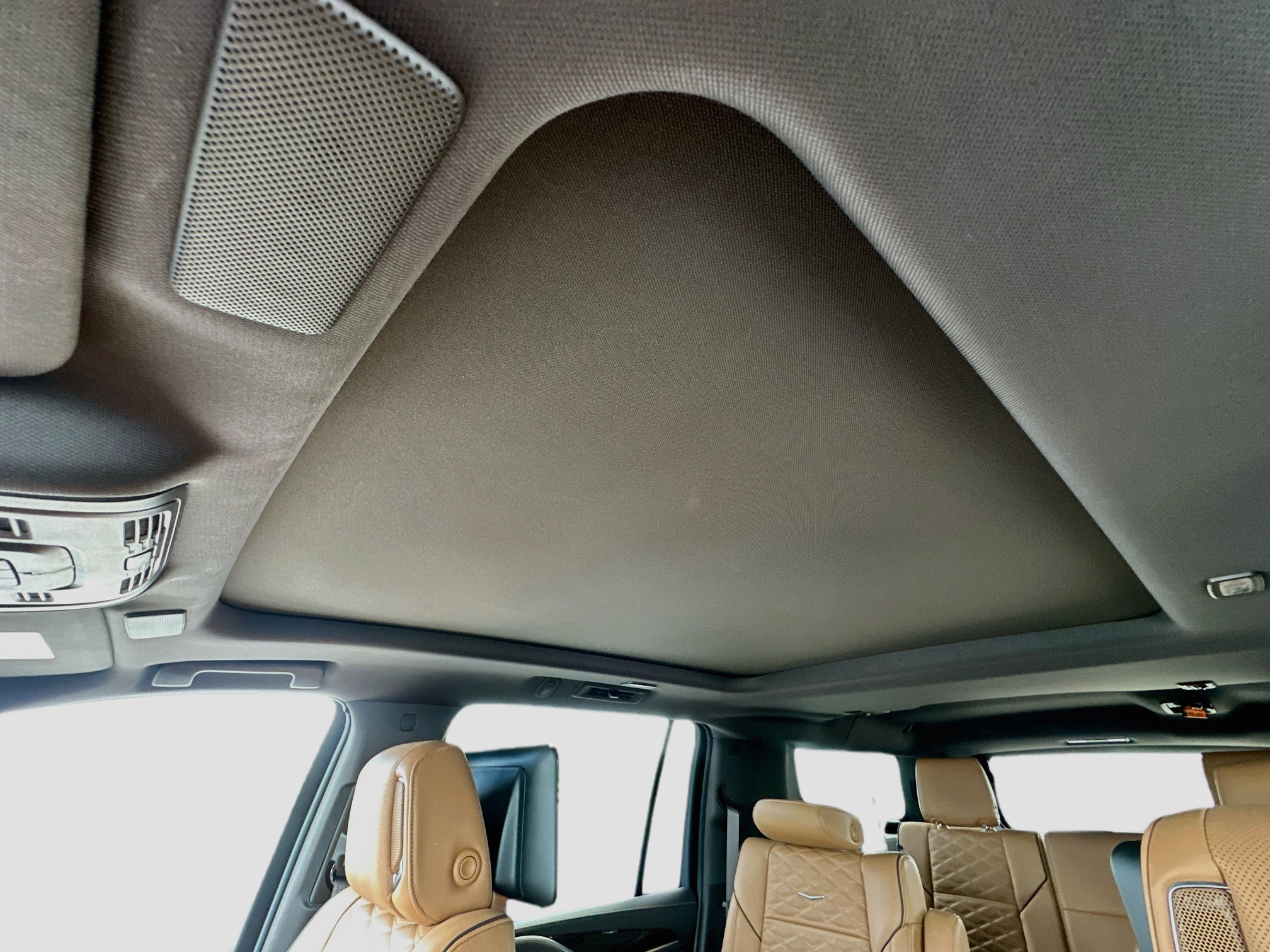 Used 2023 Cadillac Escalade ESV Premium Luxury w/ Performance Package AWD/4WD image 23