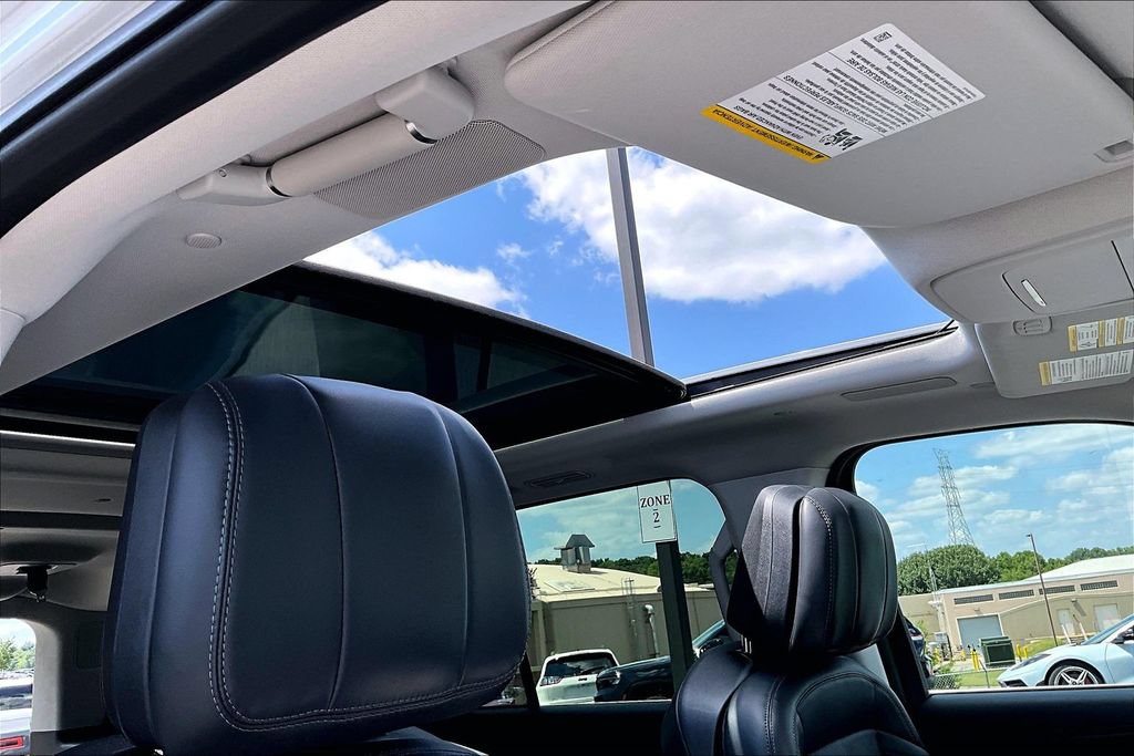 Used 2025 Lincoln Navigator L Reserve AWD/4WD image 29