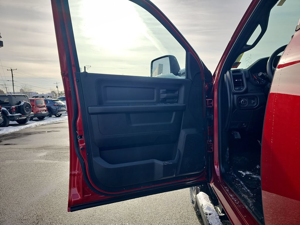 New 2026 RAM 3500 Tradesman AWD/4WD image 12
