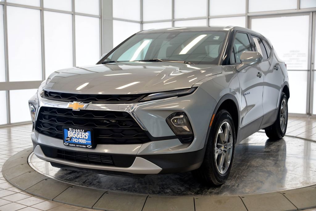 Used 2023 Chevrolet Blazer LT image 4