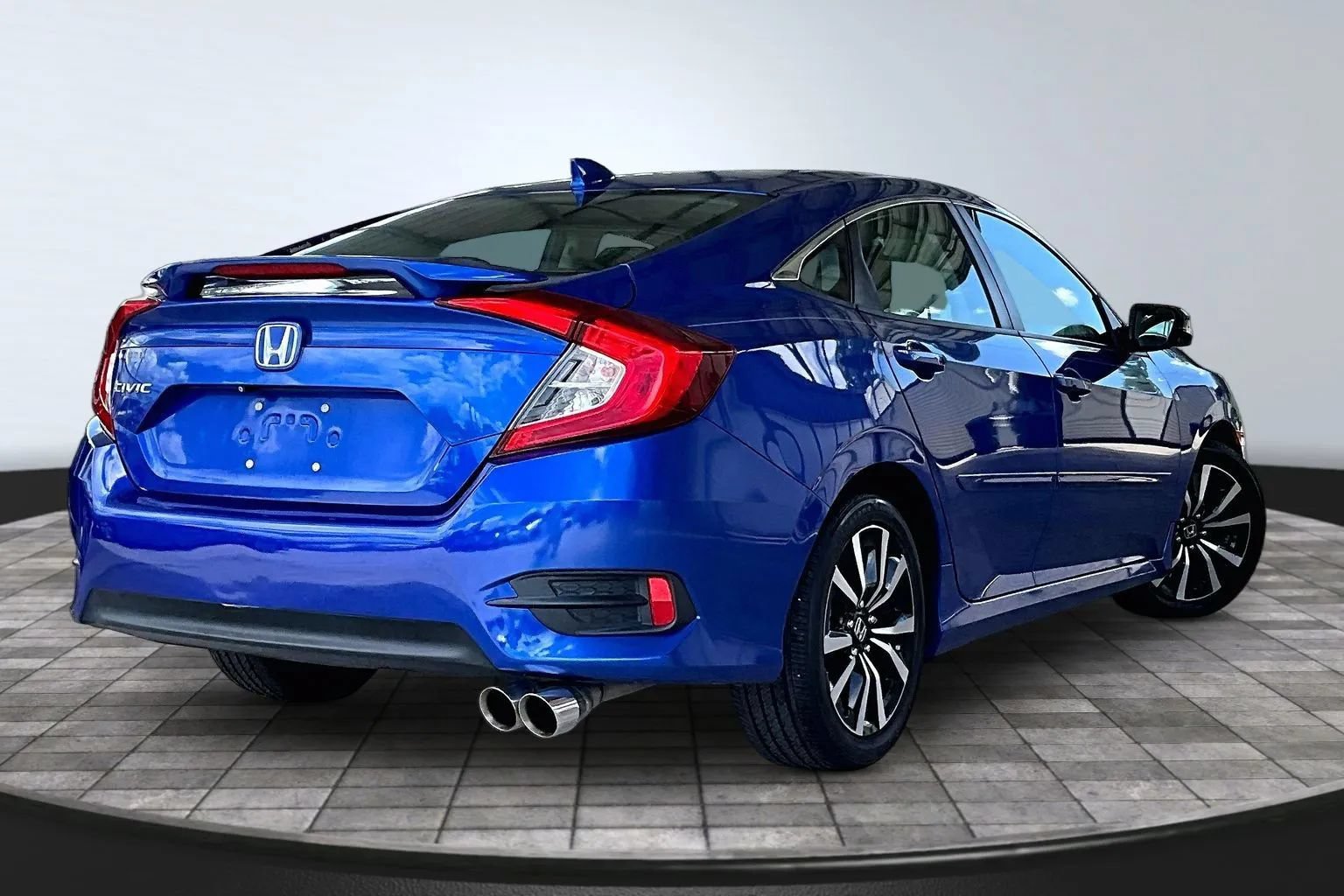 Used 2017 Honda Civic EX image 6