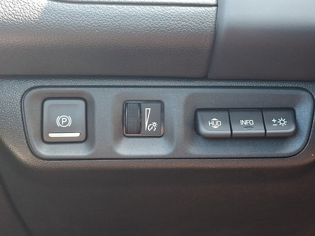 Used 2021 GMC Acadia Denali w/ Denali Technology Package FWD image 31
