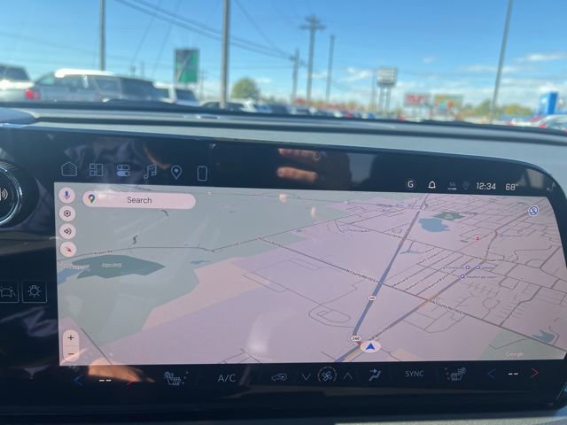 New 2026 Chevrolet Traverse LT w/ Driver Confidence Package image 24