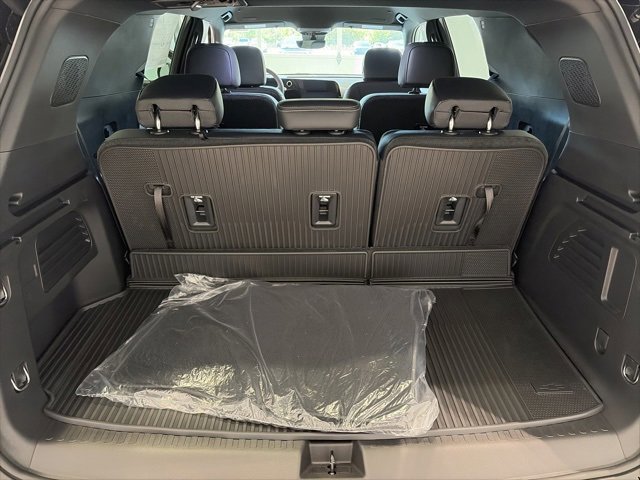 New 2026 Chevrolet Traverse LT w/ Driver Confidence Package image 14