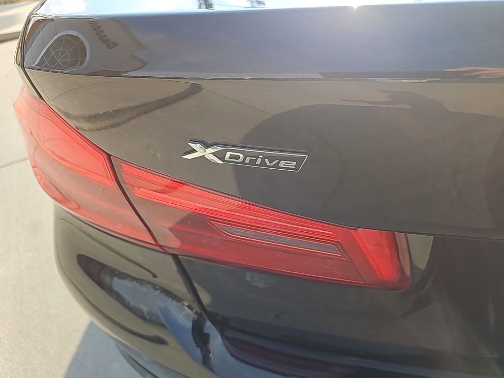 Used 2018 BMW 530i xDrive w/ Premium Package image 18