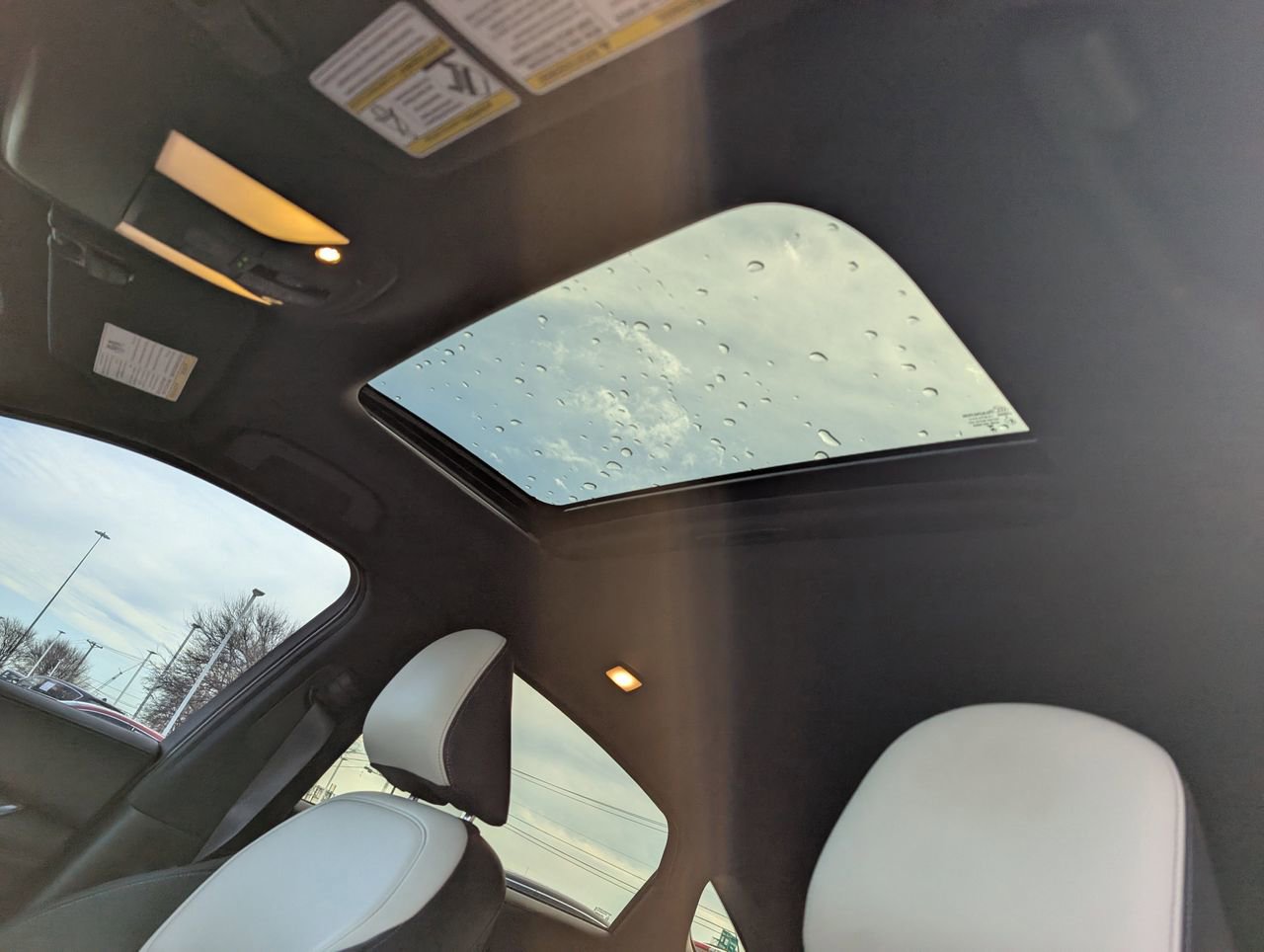 Used 2023 INFINITI QX55 Essential image 28