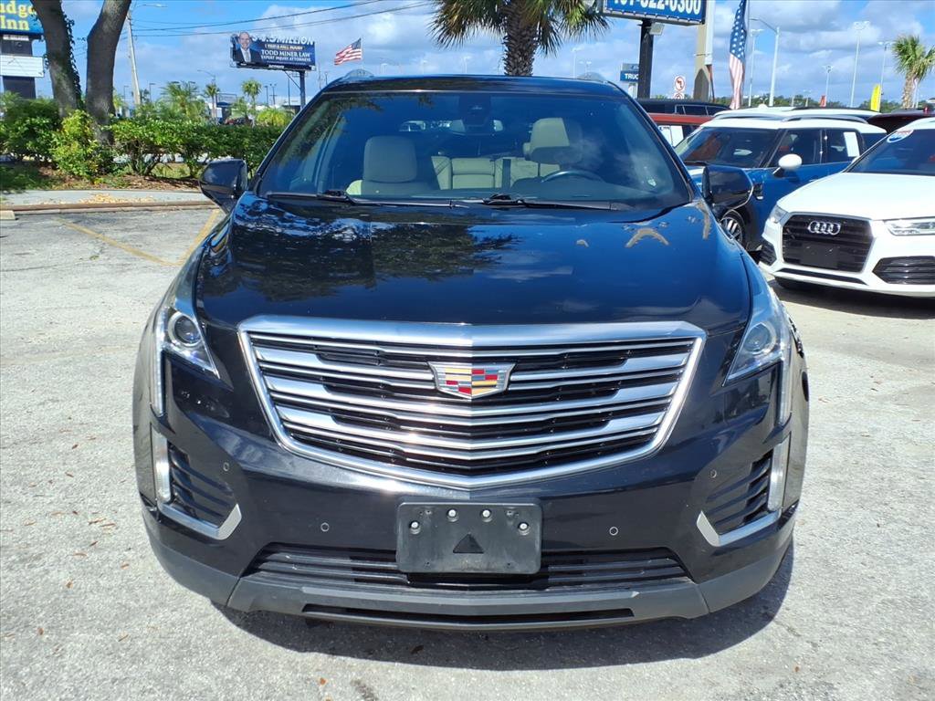 Used 2018 Cadillac XT5 Luxury w/ Driver Awareness Package image 2