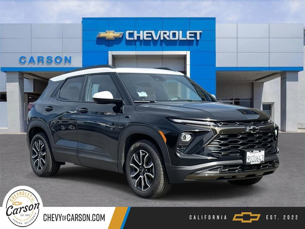 Used 2025 Chevrolet TrailBlazer ACTIV w/ Driver Confidence Package image 1