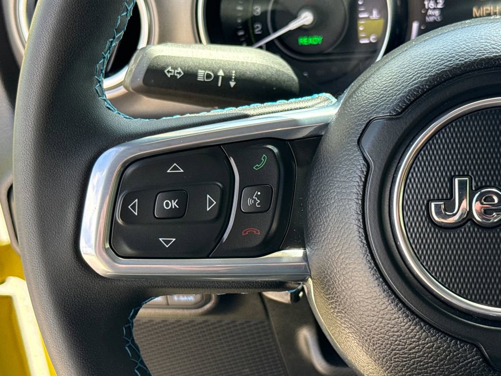 Used 2023 Jeep Wrangler Unlimited Rubicon 4xe image 16