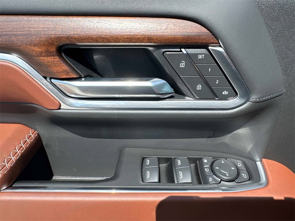 New 2026 GMC Sierra 2500 Denali Ultimate image 10