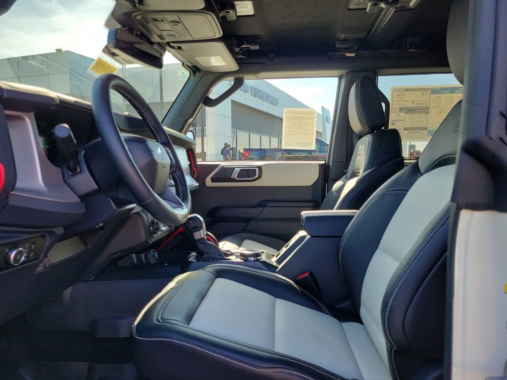 New 2026 Ford Bronco Outer Banks image 18