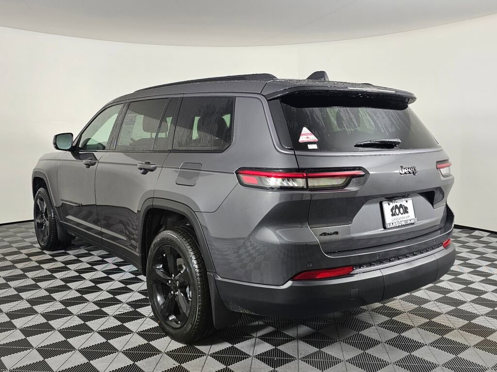 New 2026 Jeep Grand Cherokee L Limited w/ Limited Altitude Package AWD/4WD image 6
