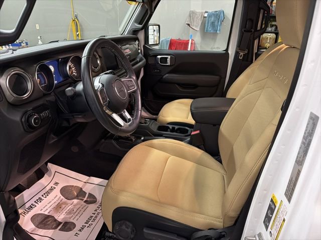 Used 2022 Jeep Wrangler Unlimited Sahara w/ Cold Weather Group image 9