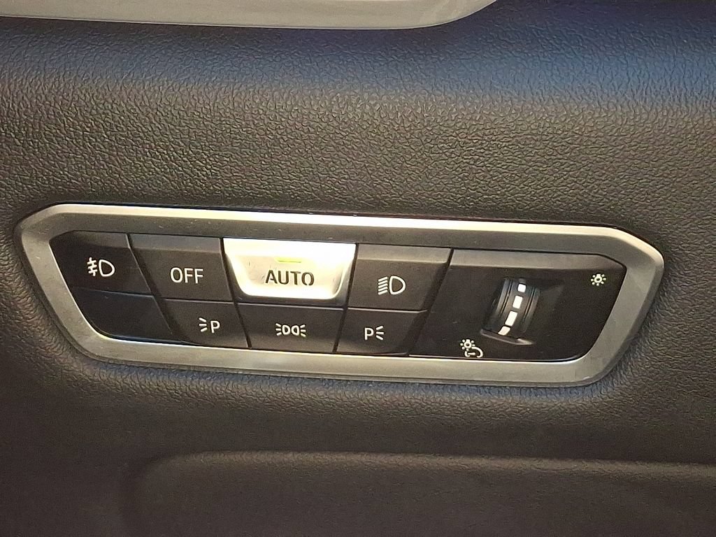 Used 2021 BMW X5 xDrive40i w/ Convenience Package AWD/4WD image 27