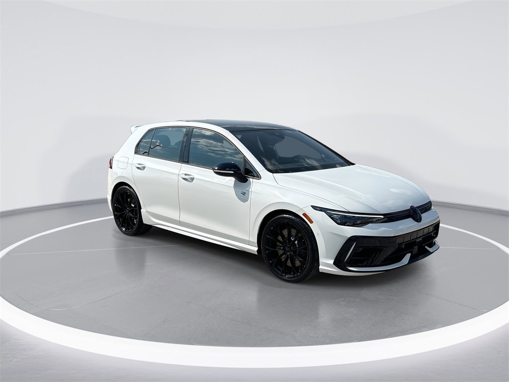 Used 2025 Volkswagen Golf R Black Edition image 2