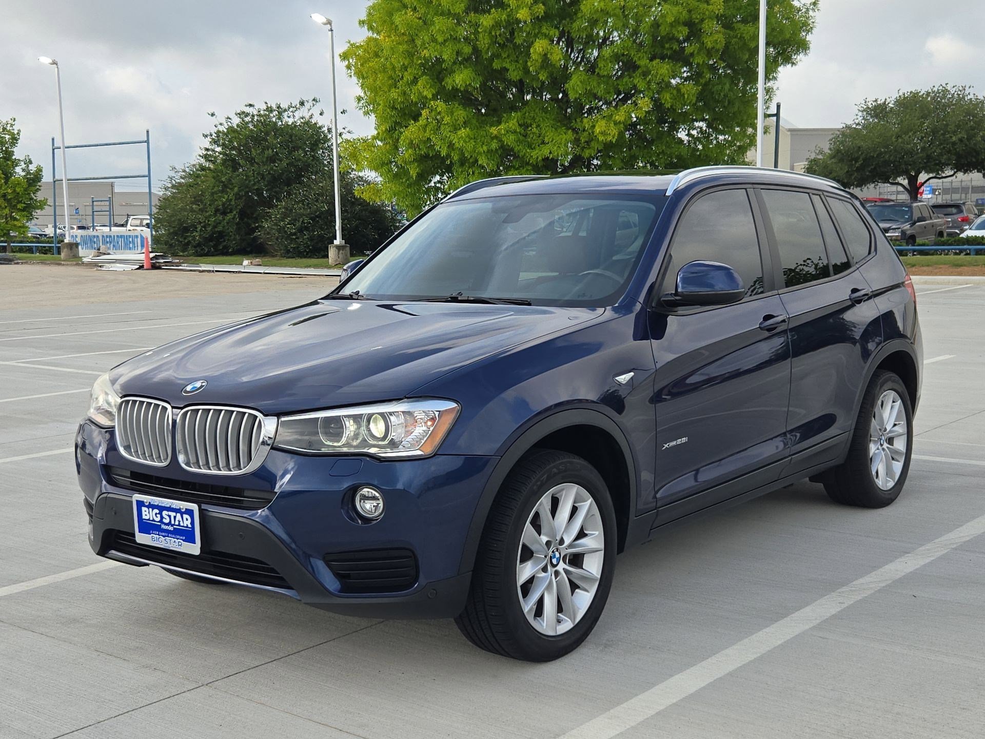 Used 2016 BMW X3 xDrive28i AWD/4WD image 8