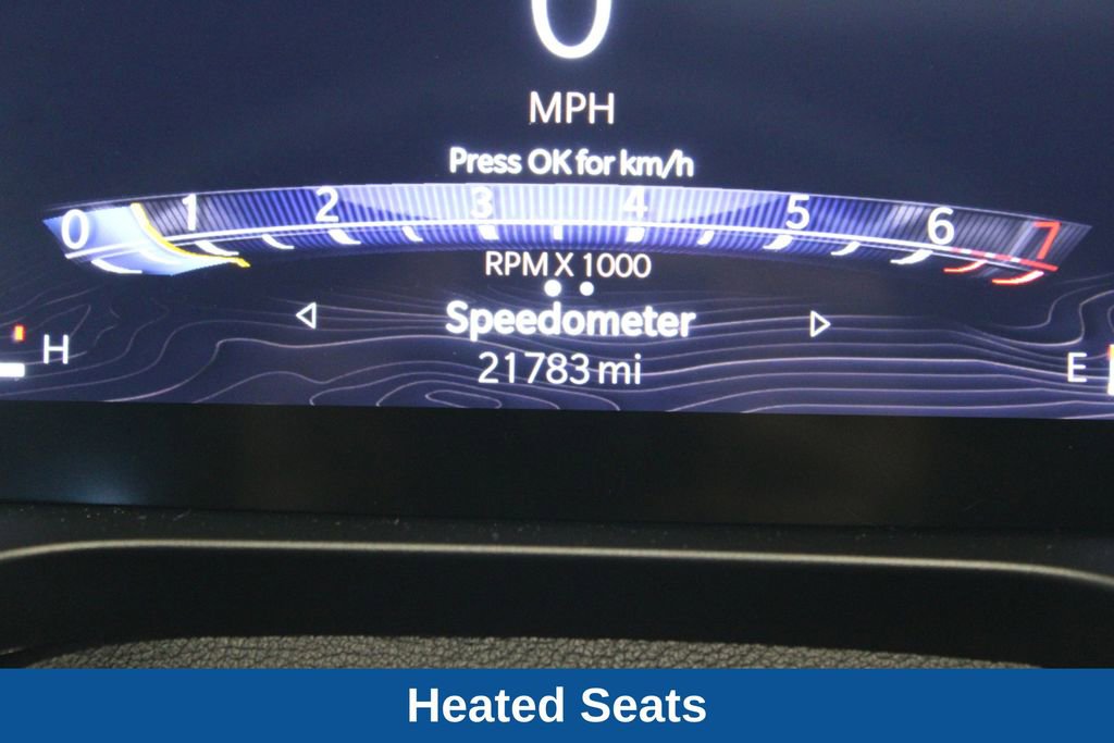 Used 2024 Jeep Grand Cherokee Altitude image 3