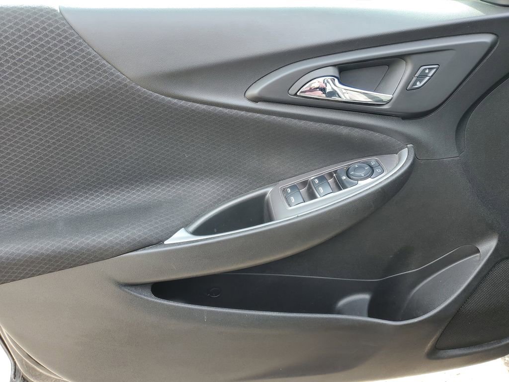 Used 2024 Chevrolet Malibu RS FWD image 21