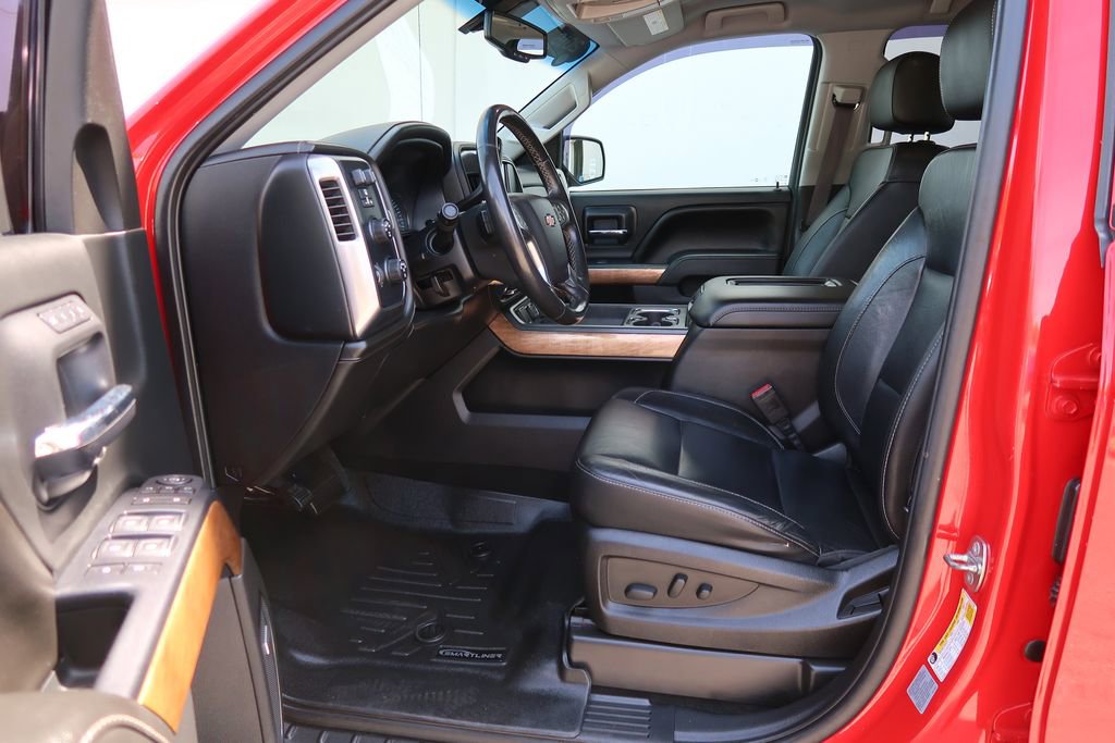Certified 2016 Chevrolet Silverado 1500 LTZ w/ LTZ Plus Package image 10
