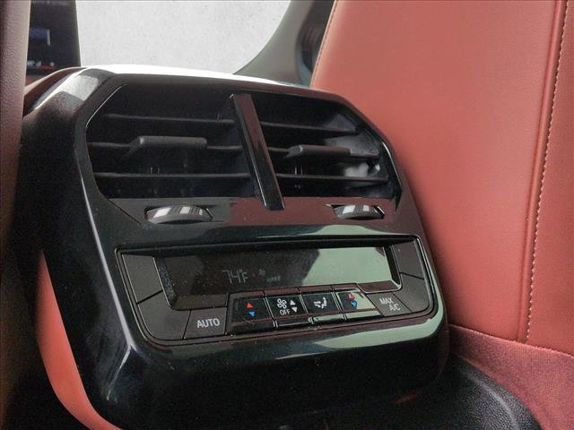 Used 2024 BMW iX xDrive50 w/ Premium Package image 17