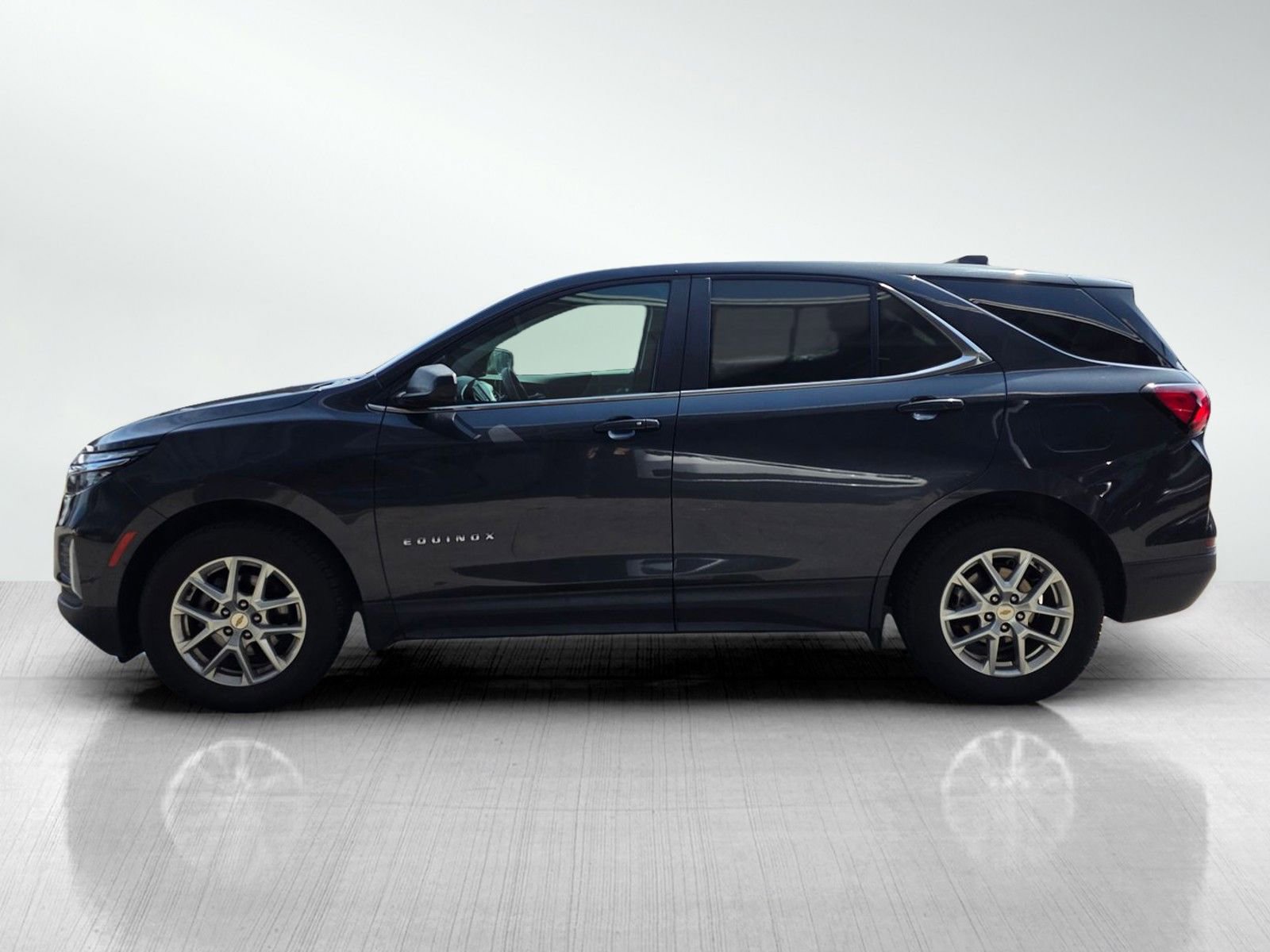 Used 2022 Chevrolet Equinox LT FWD image 4