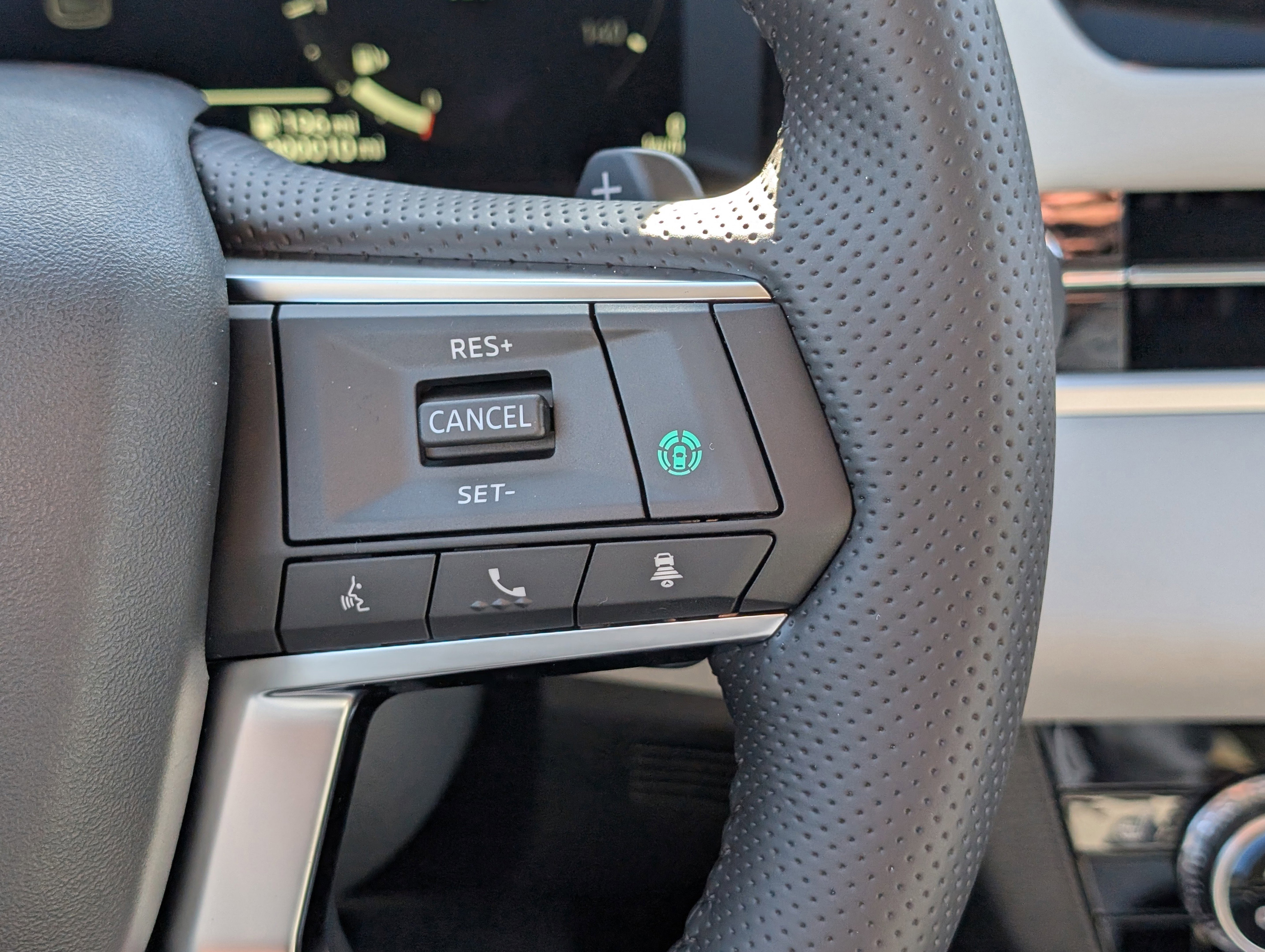 New 2025 Mitsubishi Outlander SE image 24