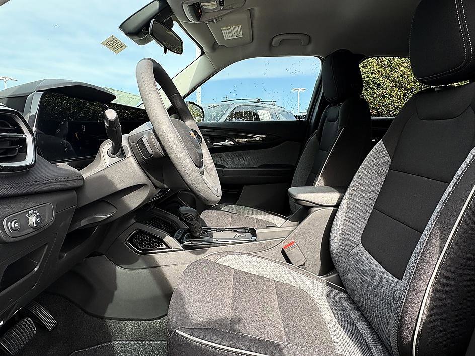 New 2026 Chevrolet TrailBlazer LT FWD image 9