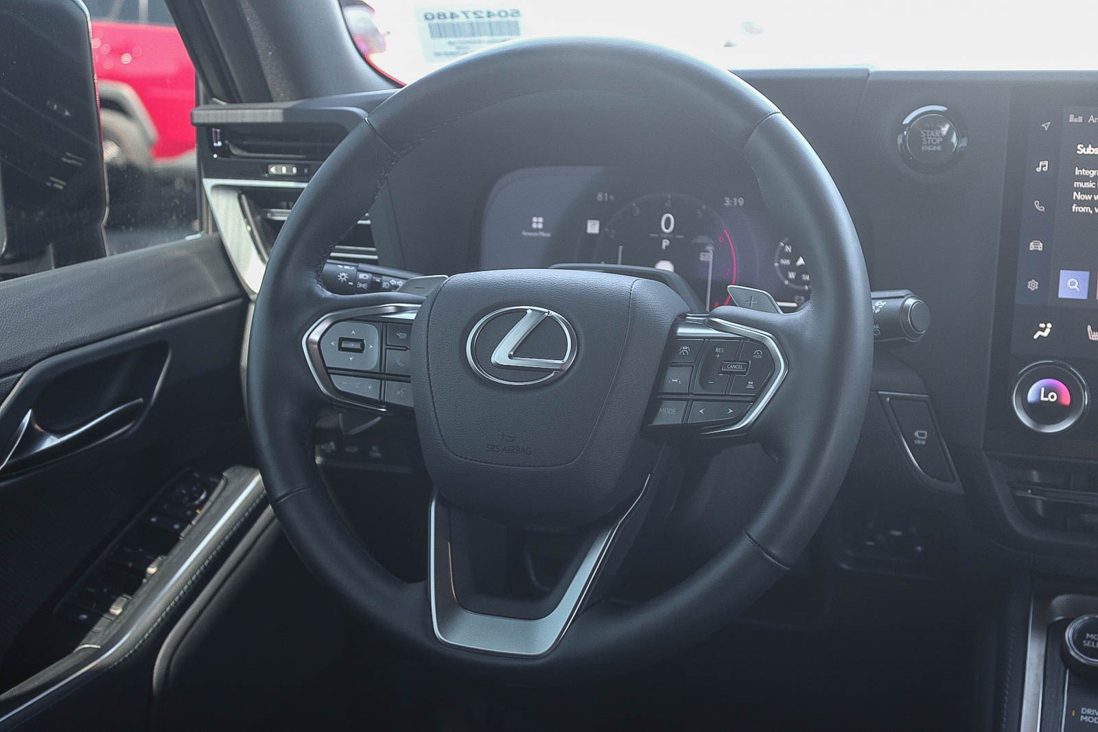 Used 2025 Lexus GX 550 w/ Cold Area Package AWD/4WD image 17