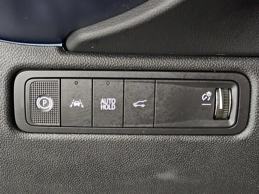 Used 2025 Chevrolet Equinox EV LT w/ Convenience Package FWD image 30