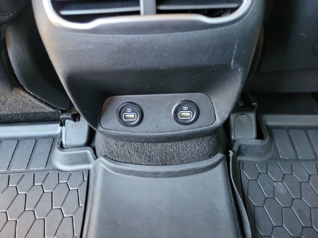 Used 2023 Hyundai Santa Fe SE AWD/4WD image 19