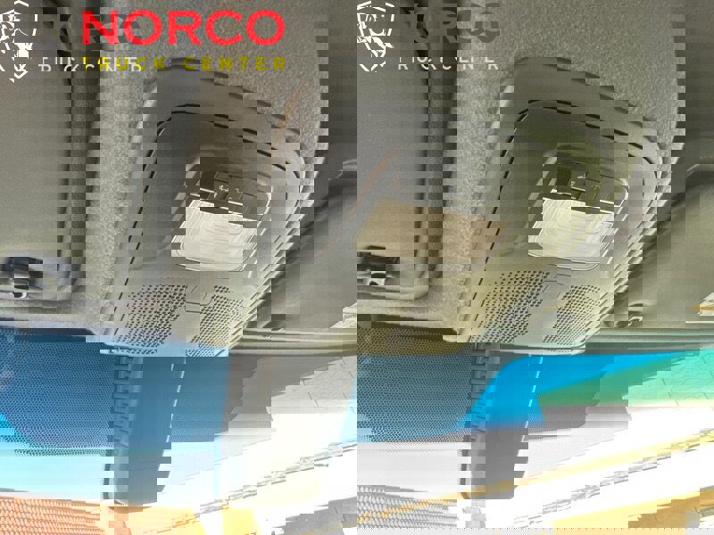 Used 2021 Freightliner Sprinter 3500 image 18