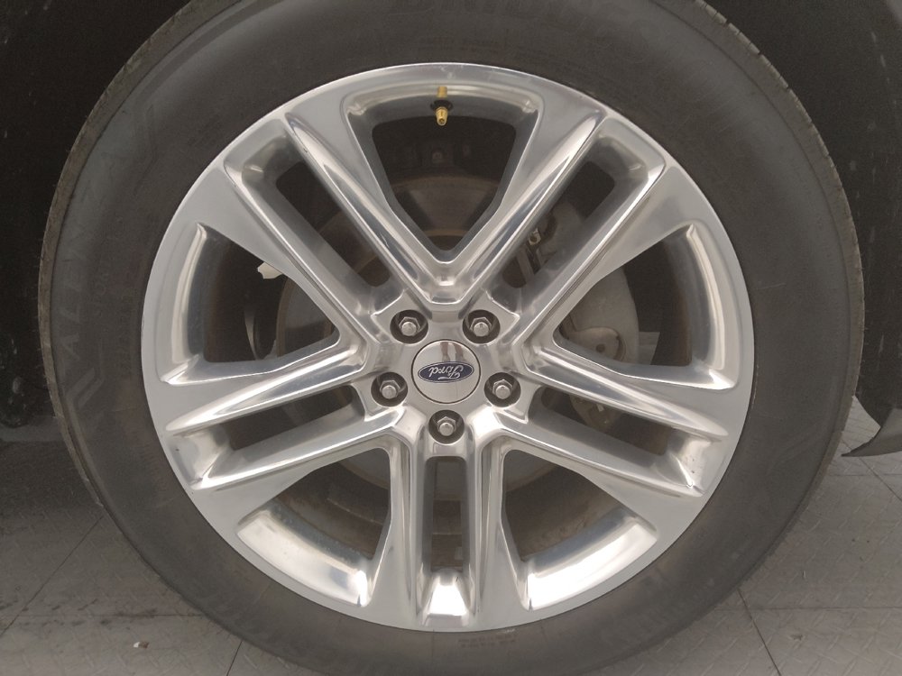 Used 2017 Ford Explorer Limited FWD image 31