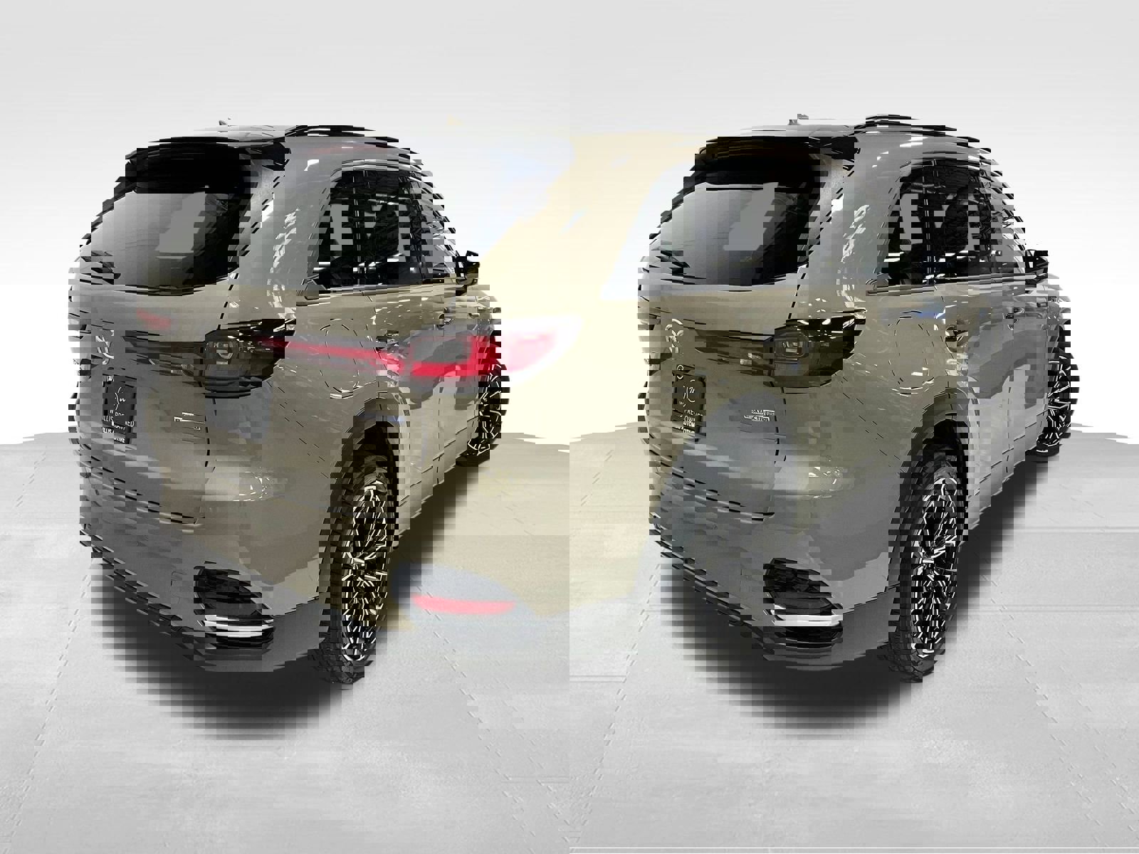 Used 2025 MAZDA CX-70 Plug-In Hybrid w/ Premium Pkg image 10