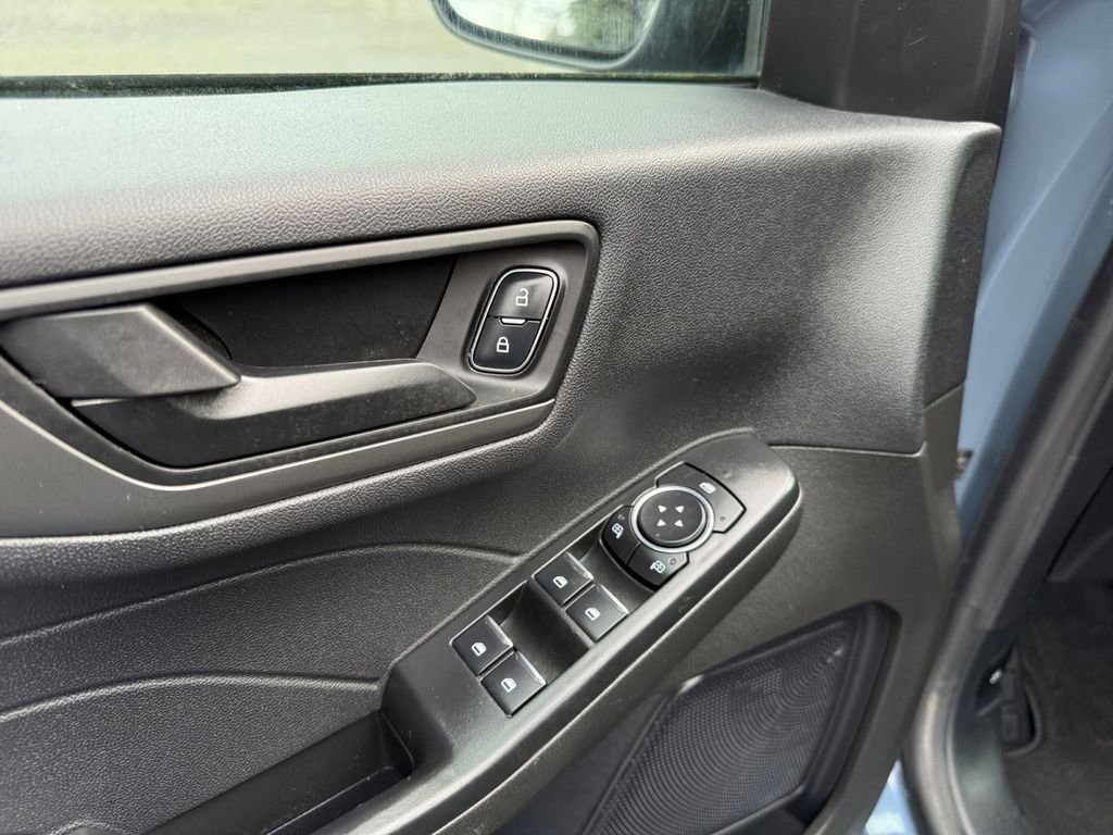 Used 2024 Ford Escape Active image 11