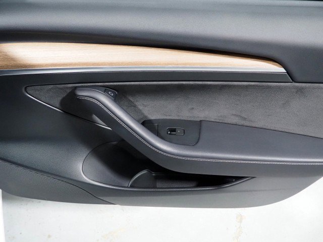 Used 2023 Tesla Model 3 image 55