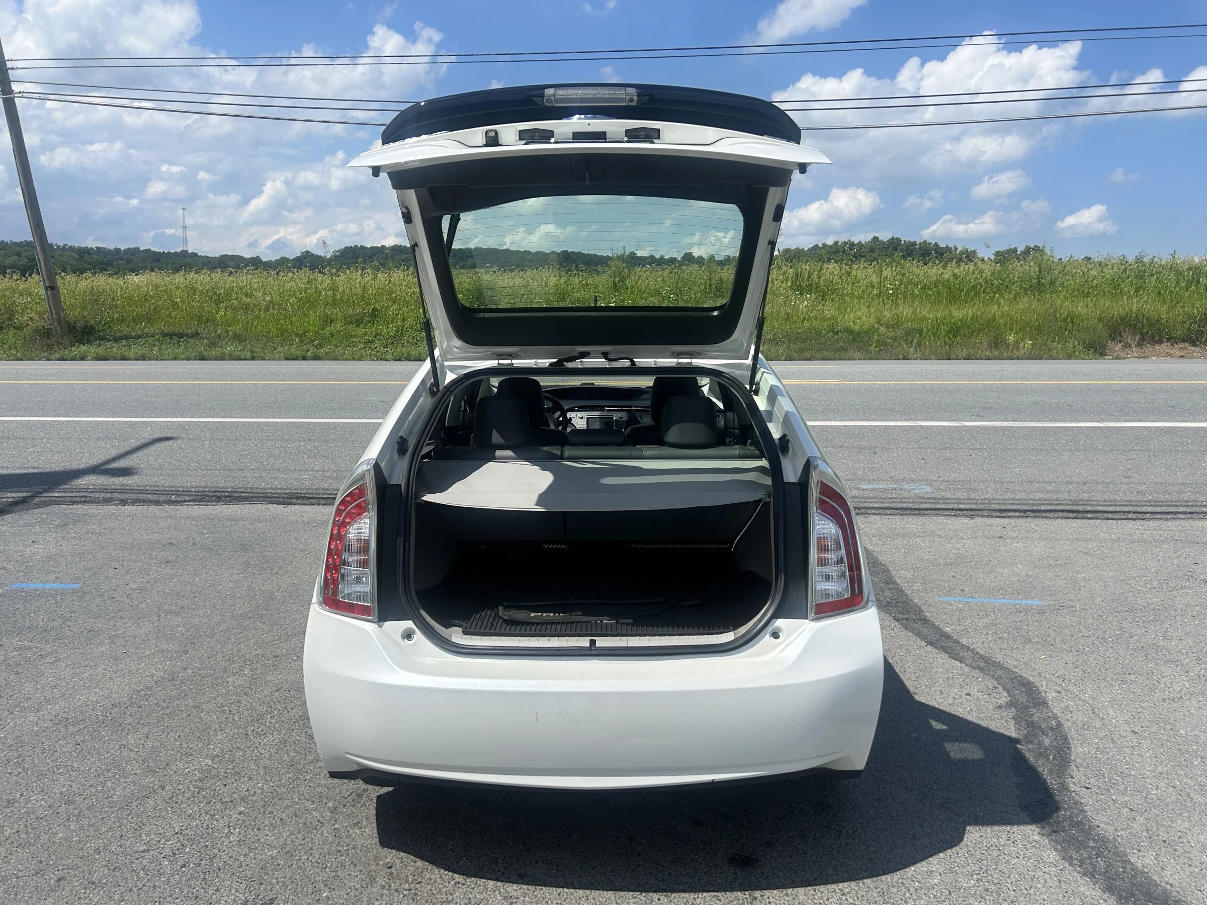 Used 2013 Toyota Prius Four FWD image 11