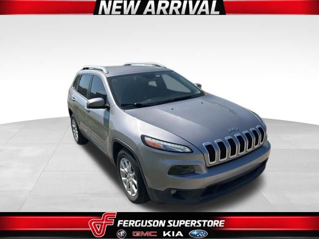Used 2018 Jeep Cherokee Latitude Plus image 1