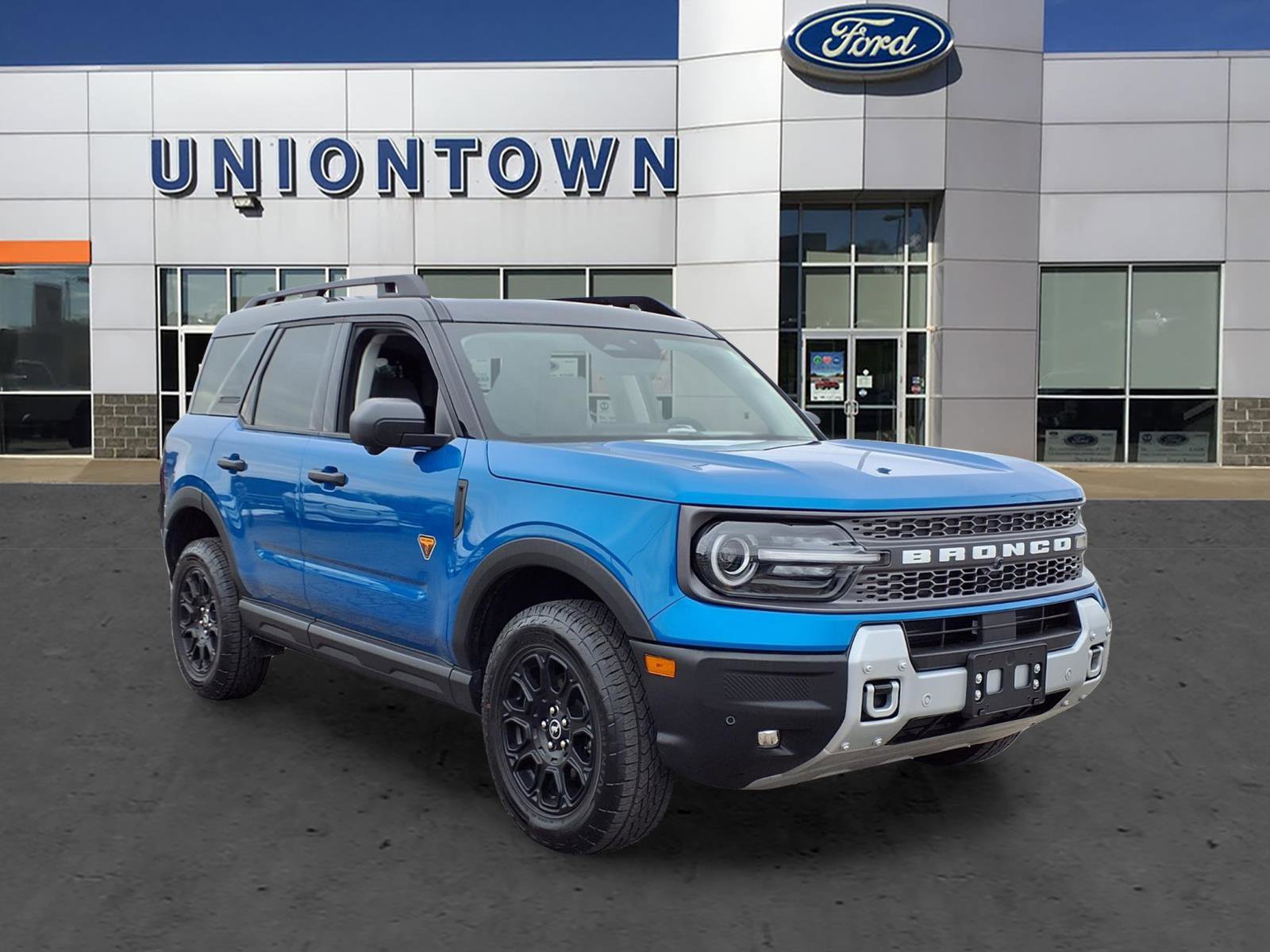 Used 2025 Ford Bronco Sport Badlands image 1