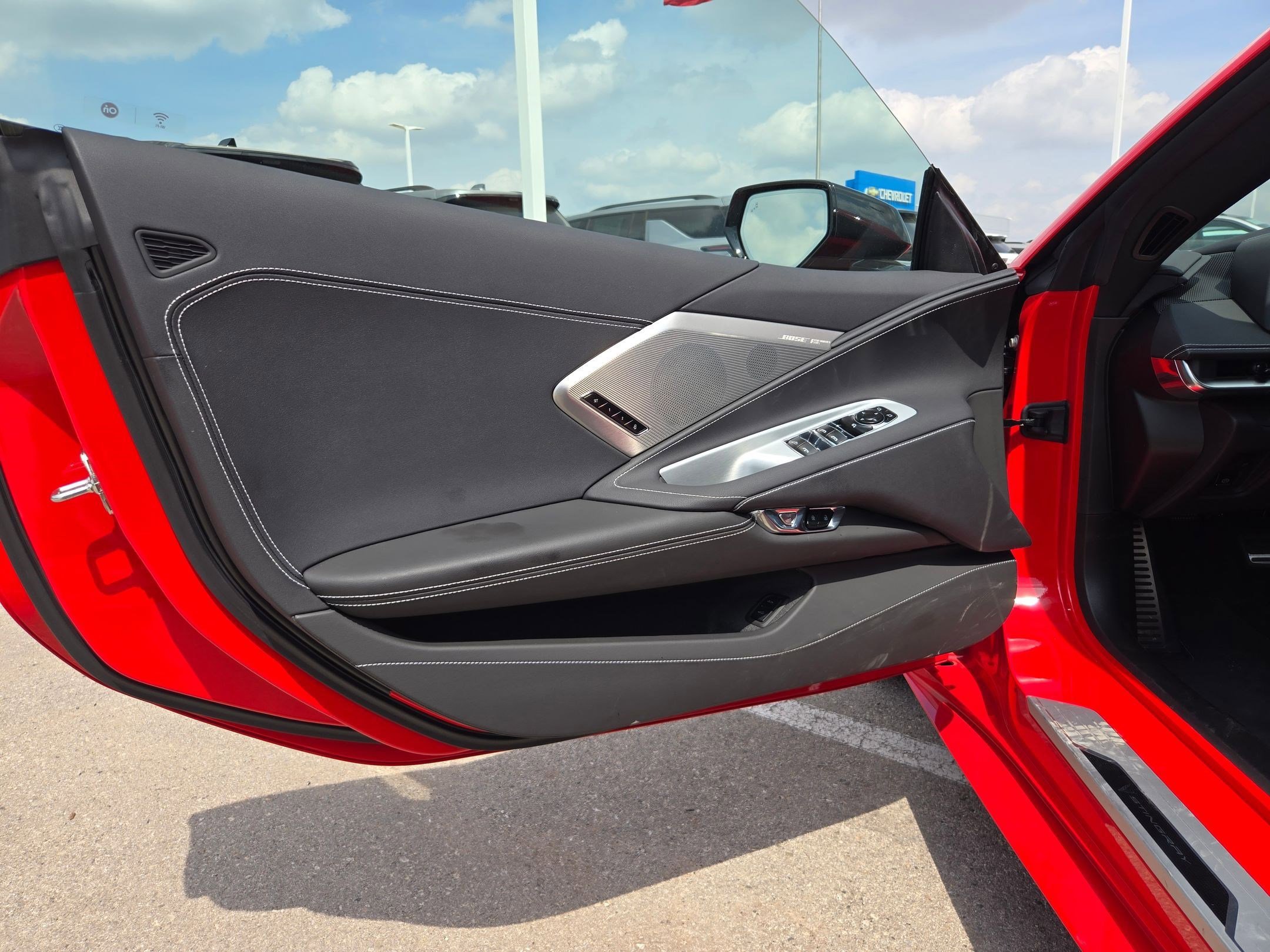 Used 2024 Chevrolet Corvette Stingray Preferred Conv w/ Z51 Performance Package image 11