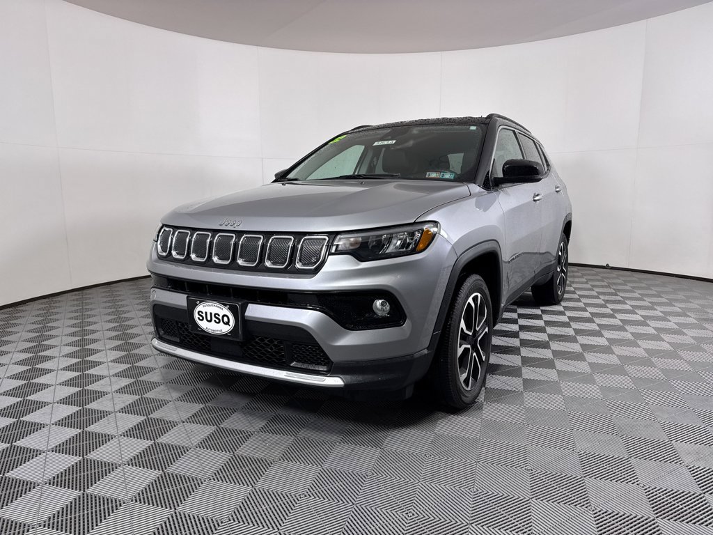 Used 2022 Jeep Compass Limited image 17