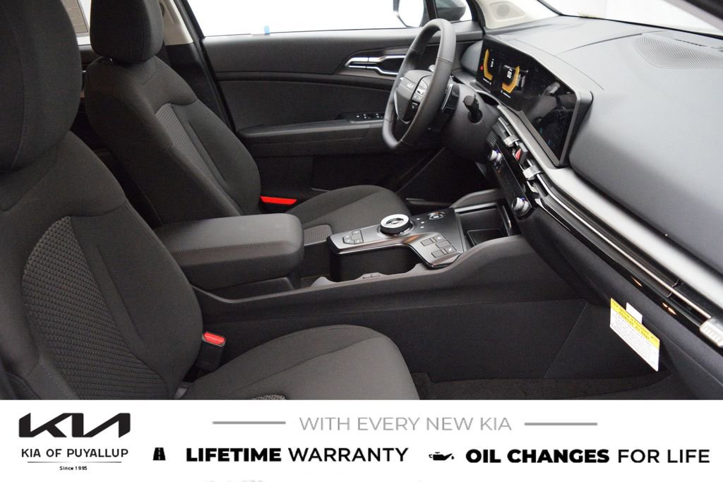 New 2026 Kia Sportage S image 16