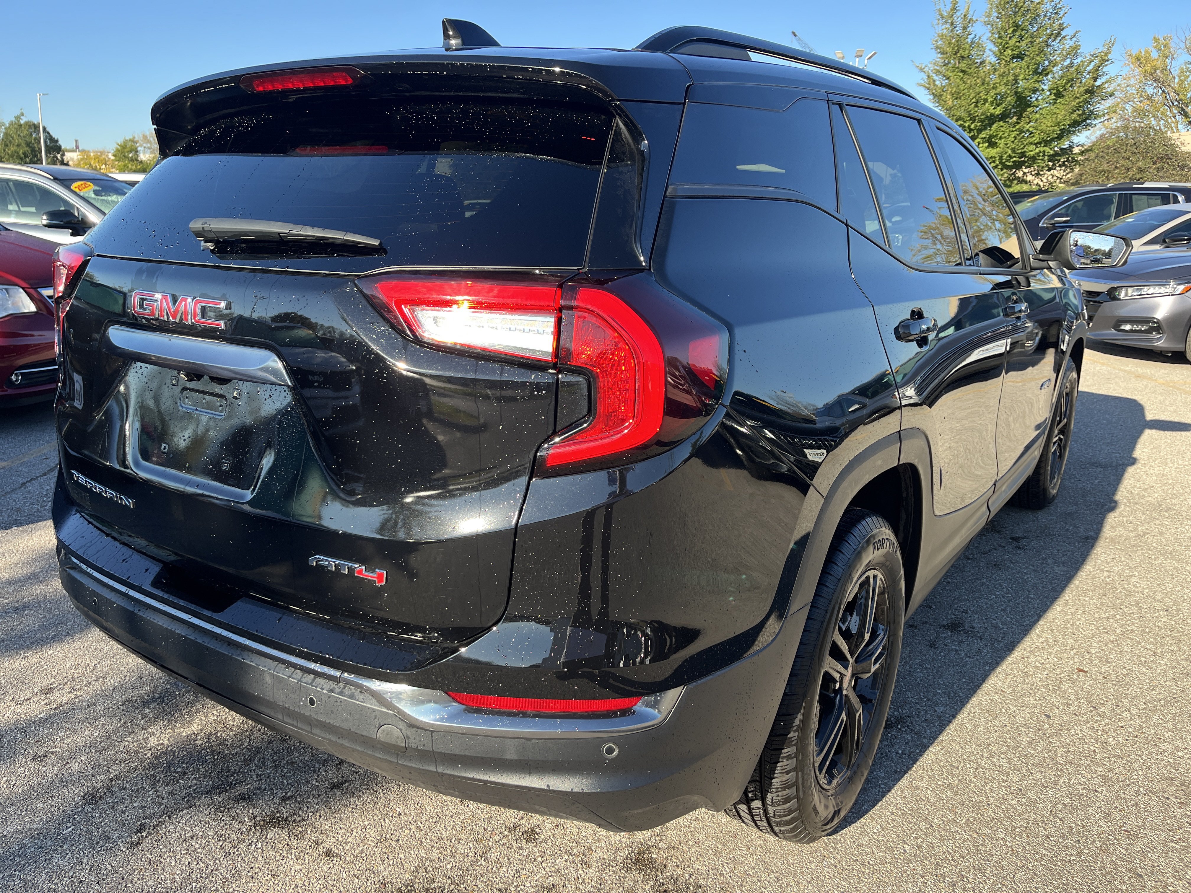 Used 2024 GMC Terrain AT4 w/ Infotainment Package II AWD/4WD image 5