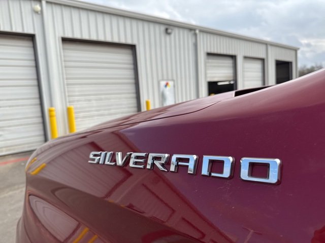 Used 2019 Chevrolet Silverado 1500 LT w/ Texas Edition image 8