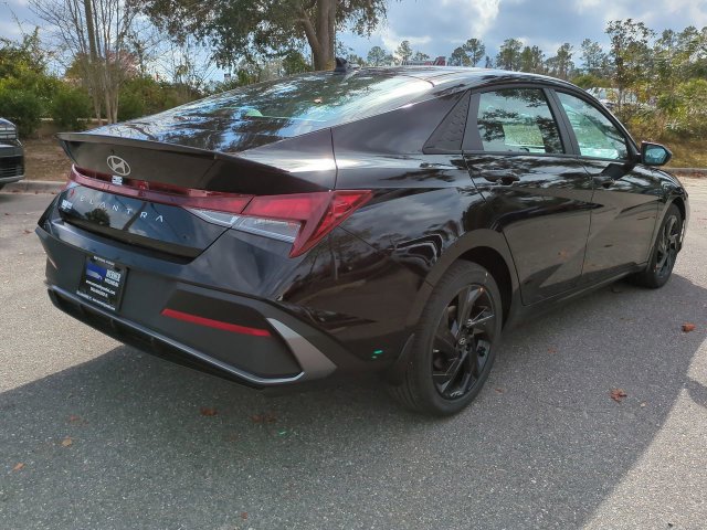 New 2026 Hyundai Elantra Sport FWD image 5