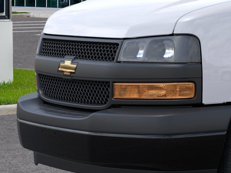 New 2026 Chevrolet Express 2500 Extended w/ Driver Convenience Package RWD image 13