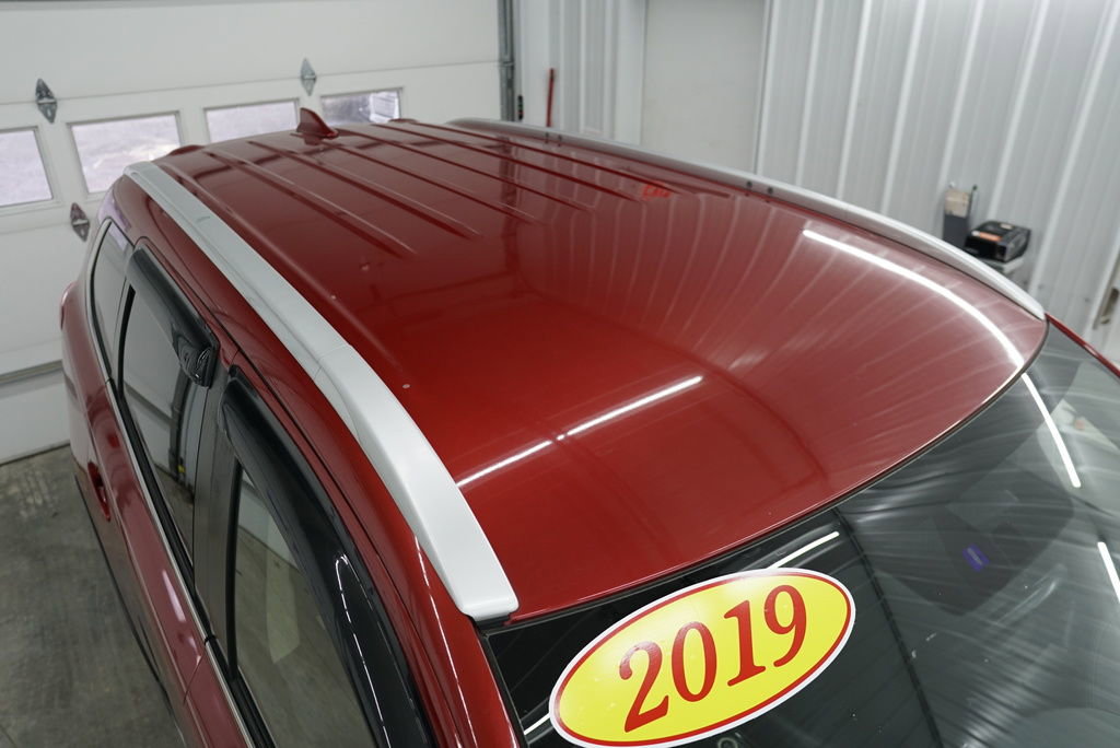 Used 2019 Mitsubishi Outlander SEL AWD/4WD image 2