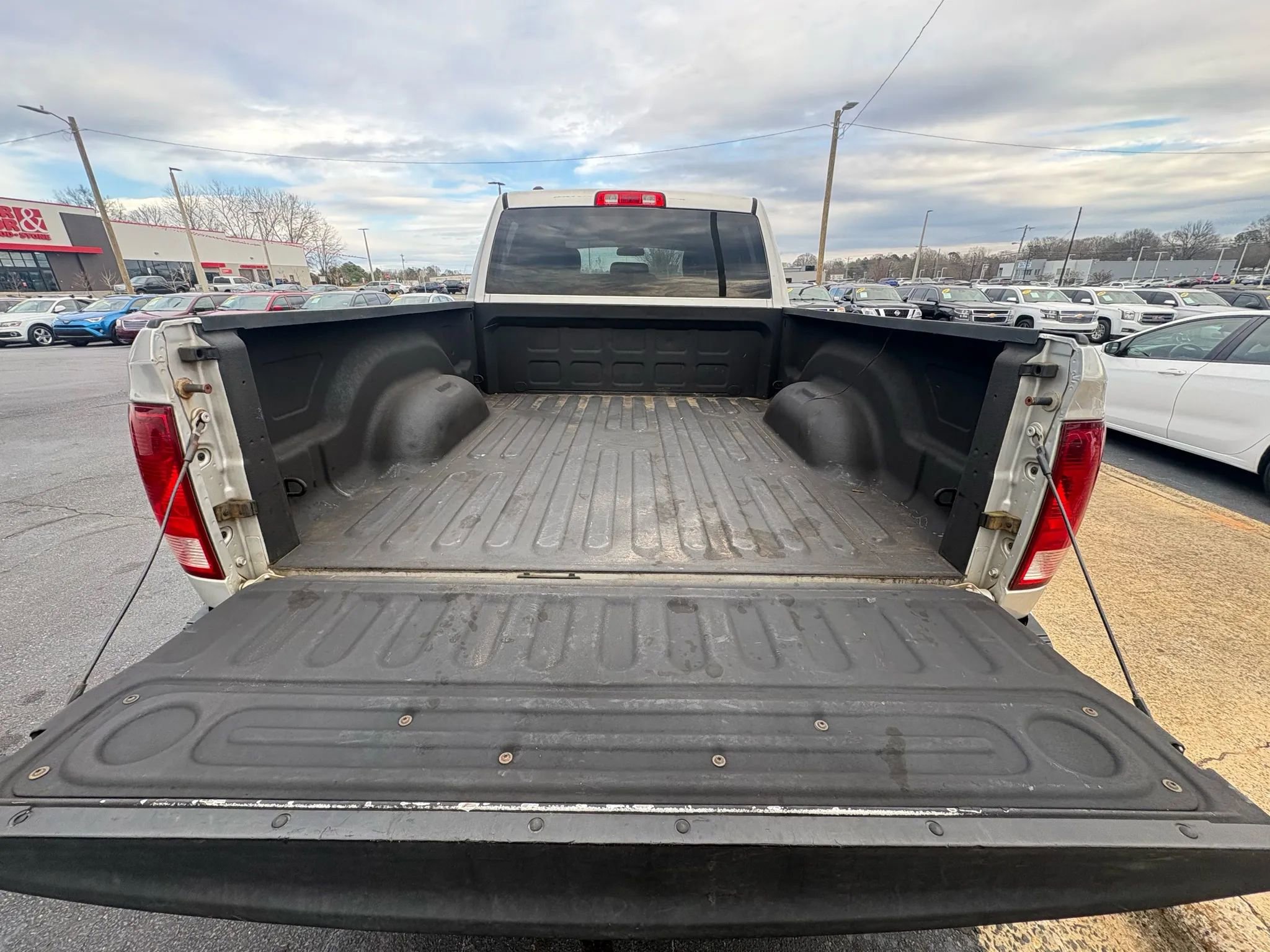 Used 2015 RAM 1500 Tradesman w/ Popular Equipment Group image 9