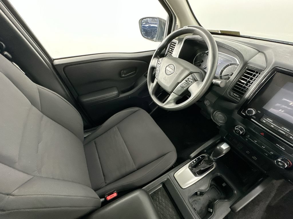 Used 2022 Nissan Frontier S RWD image 9