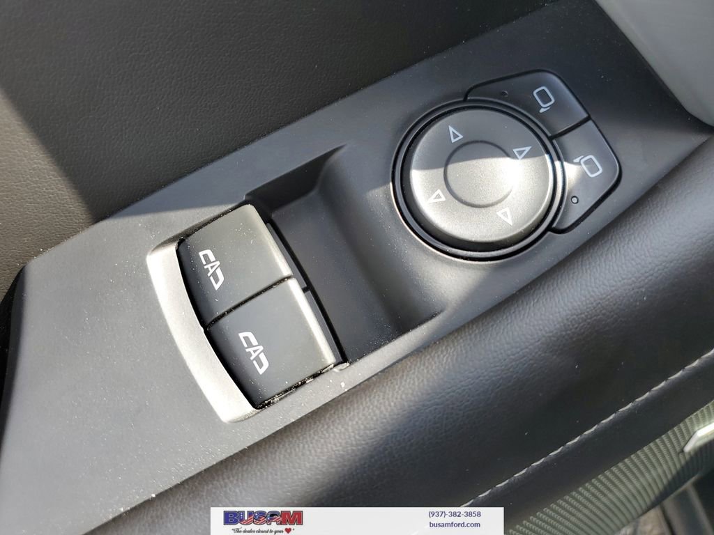 Used 2018 Chevrolet Camaro SS RWD image 13