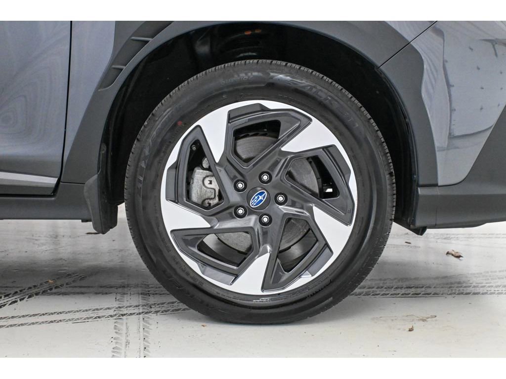 Used 2025 Subaru Crosstrek 2.5i Limited w/ Crosstrek Mirror Package image 8